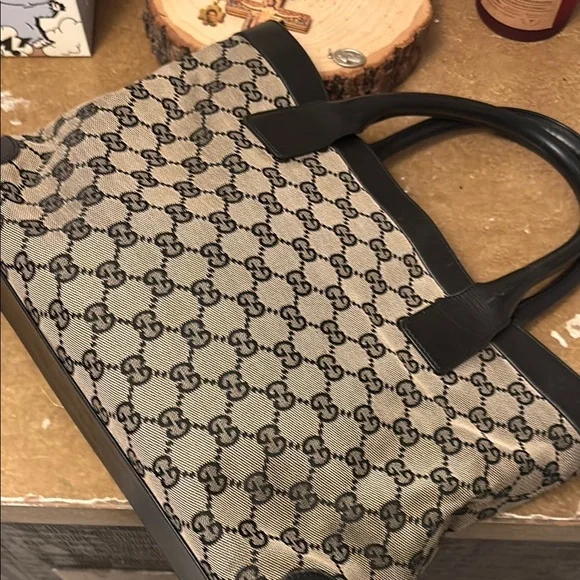 Low start Gucci Tan Tote Bag - Picture 8 of 15